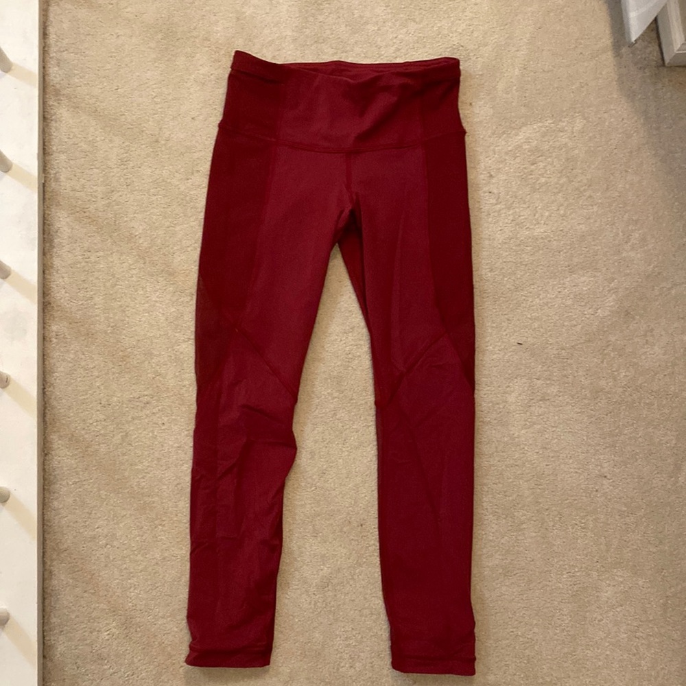 Lululemon mesh crop tights